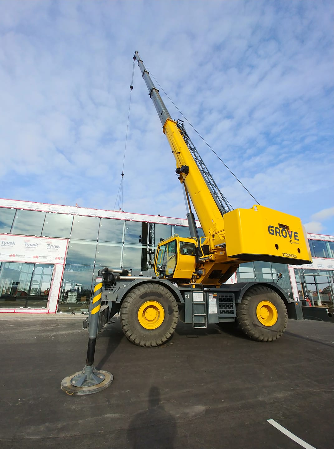 Heavy equipment hauling 